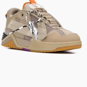 OFF WHITE Arrow Skate Low Top Sneakers Size 10 Men